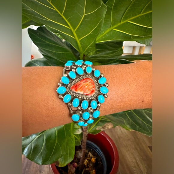 Kathleen sterling navajo Turquoise and Oyster cuff - Picture 1 of 4
